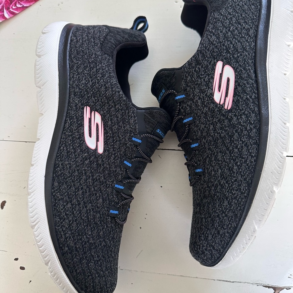 Skechers Summits - Top Player with Vegan Stretch Fit - 9.5 NWOT